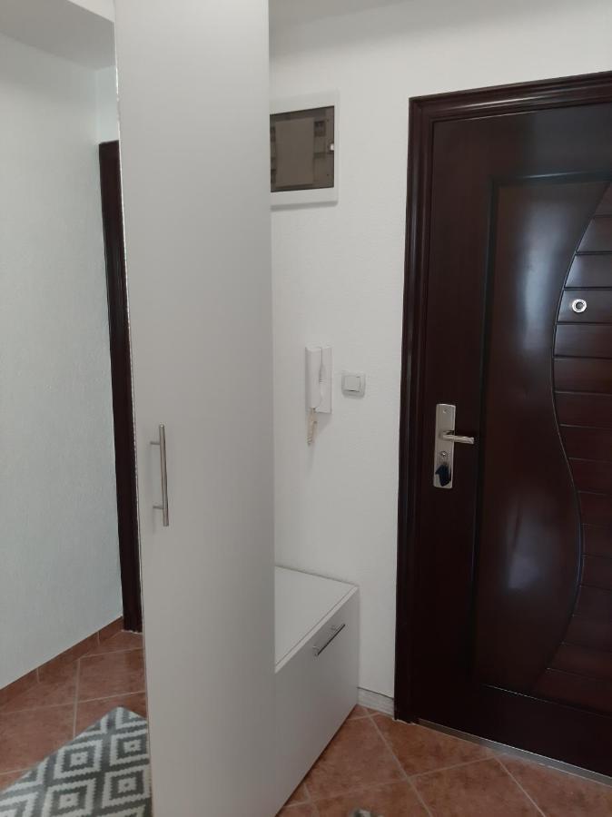 Apartman Poco 비옐리나 외부 사진